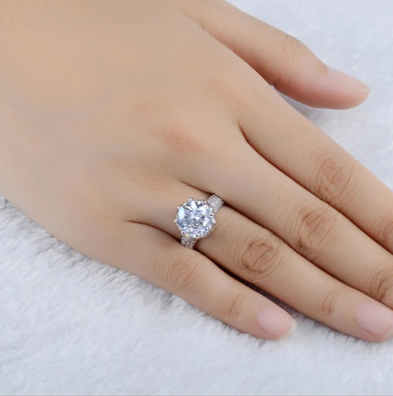 Zircon Ring - Gemstone Jewelry Collection