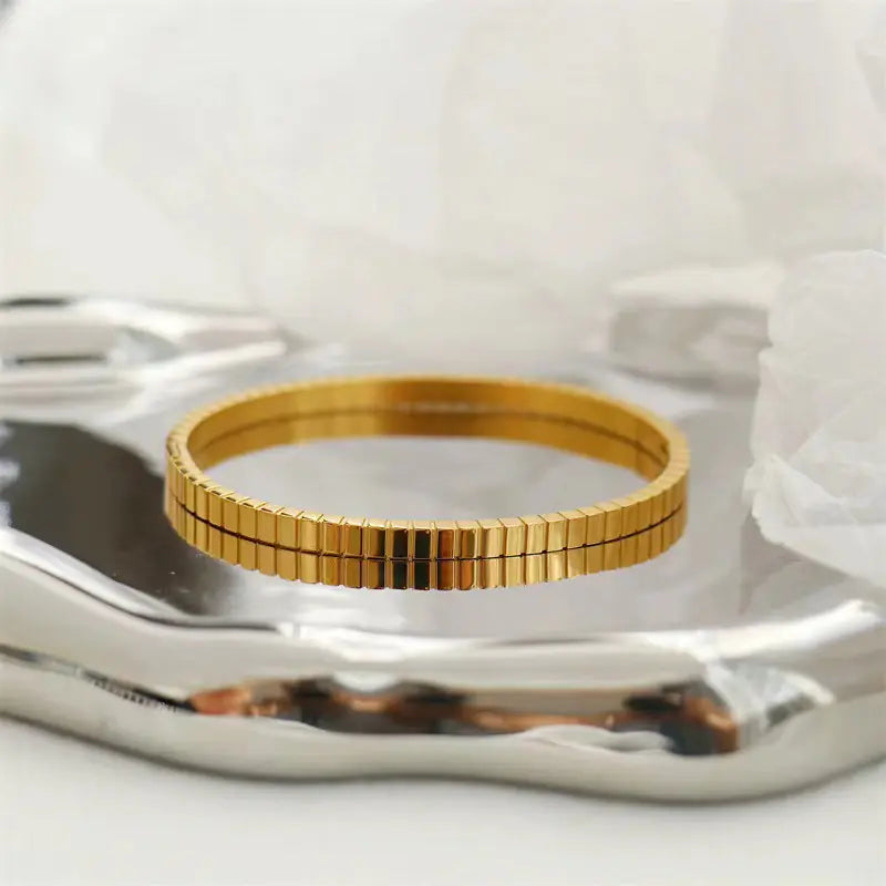 Geometric Fashion Jewelry for Women